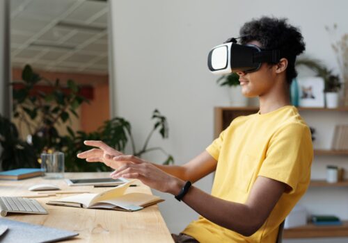 The Increasing Benefits of Technology in the Workplace